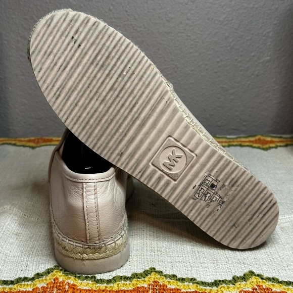 Micheal Kors Pink/Rose Gold Slip-on Loafer espadrille Flats sz 7.5 - Picture 6 of 8